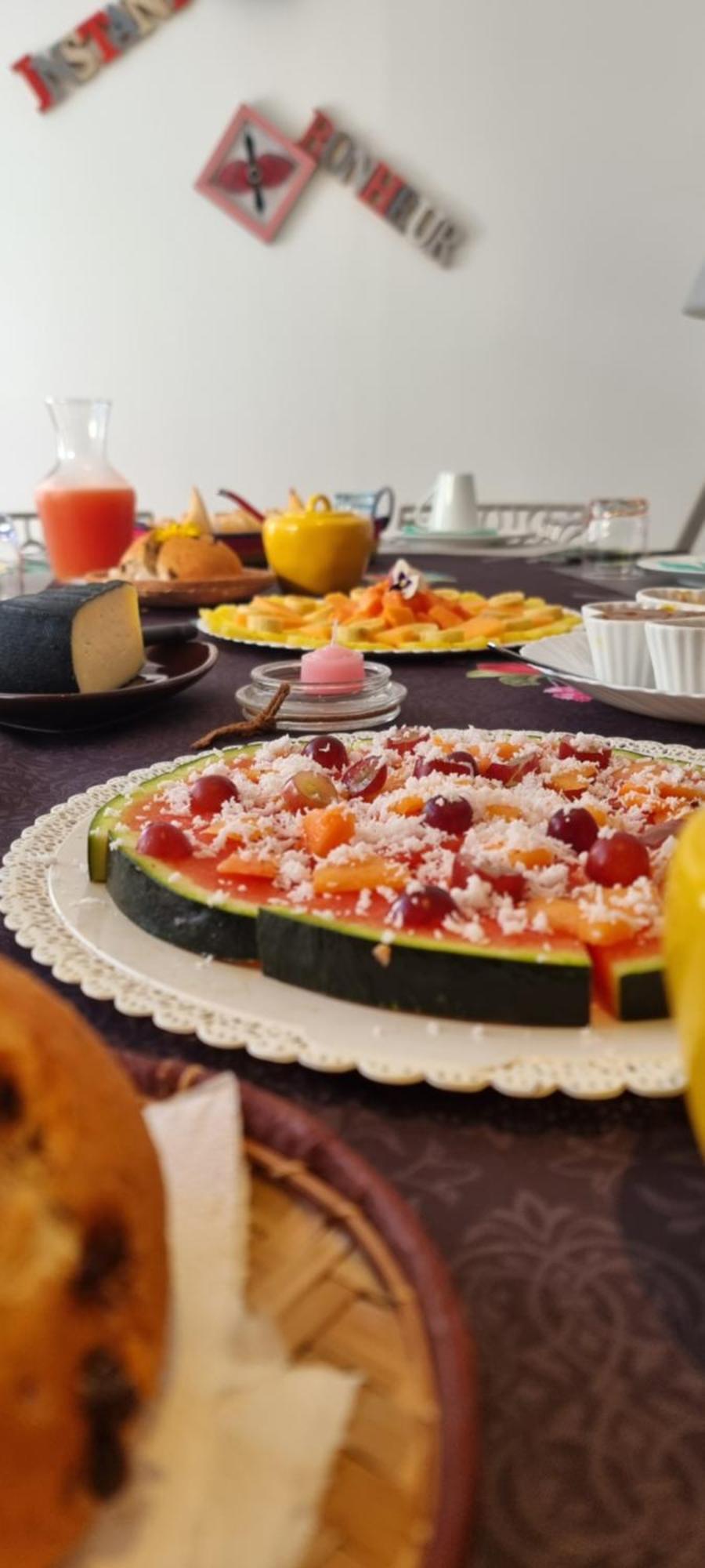 Le Palmier De La Paix Bed & Breakfast เลอ ตอมปง ภายนอก รูปภาพ